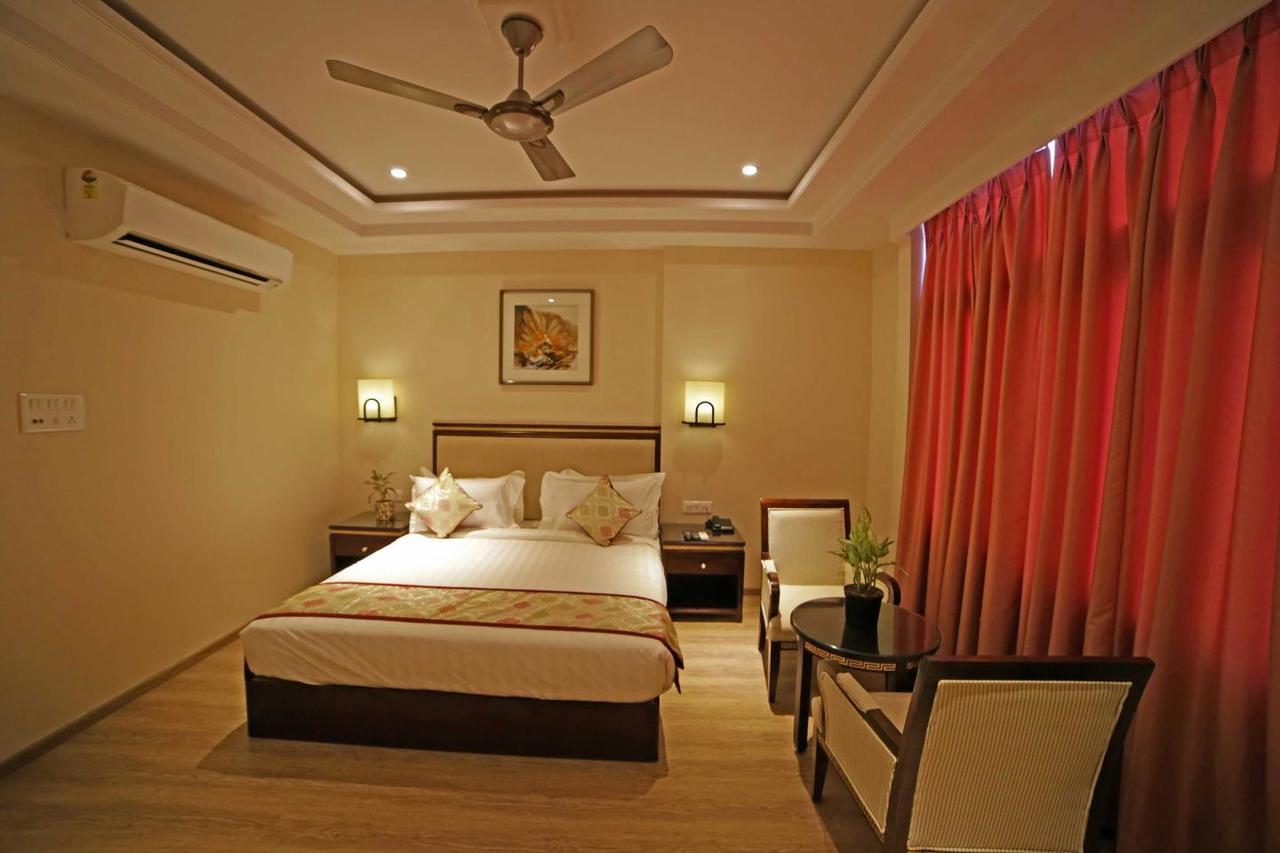 Royal Inn Nawalgarh ภายนอก รูปภาพ