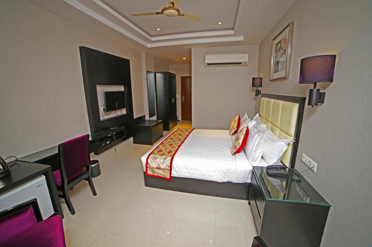 Royal Inn Nawalgarh ภายนอก รูปภาพ