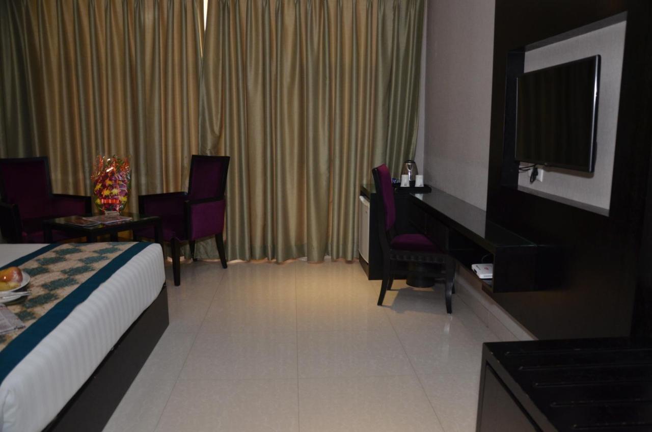 Royal Inn Nawalgarh ภายนอก รูปภาพ