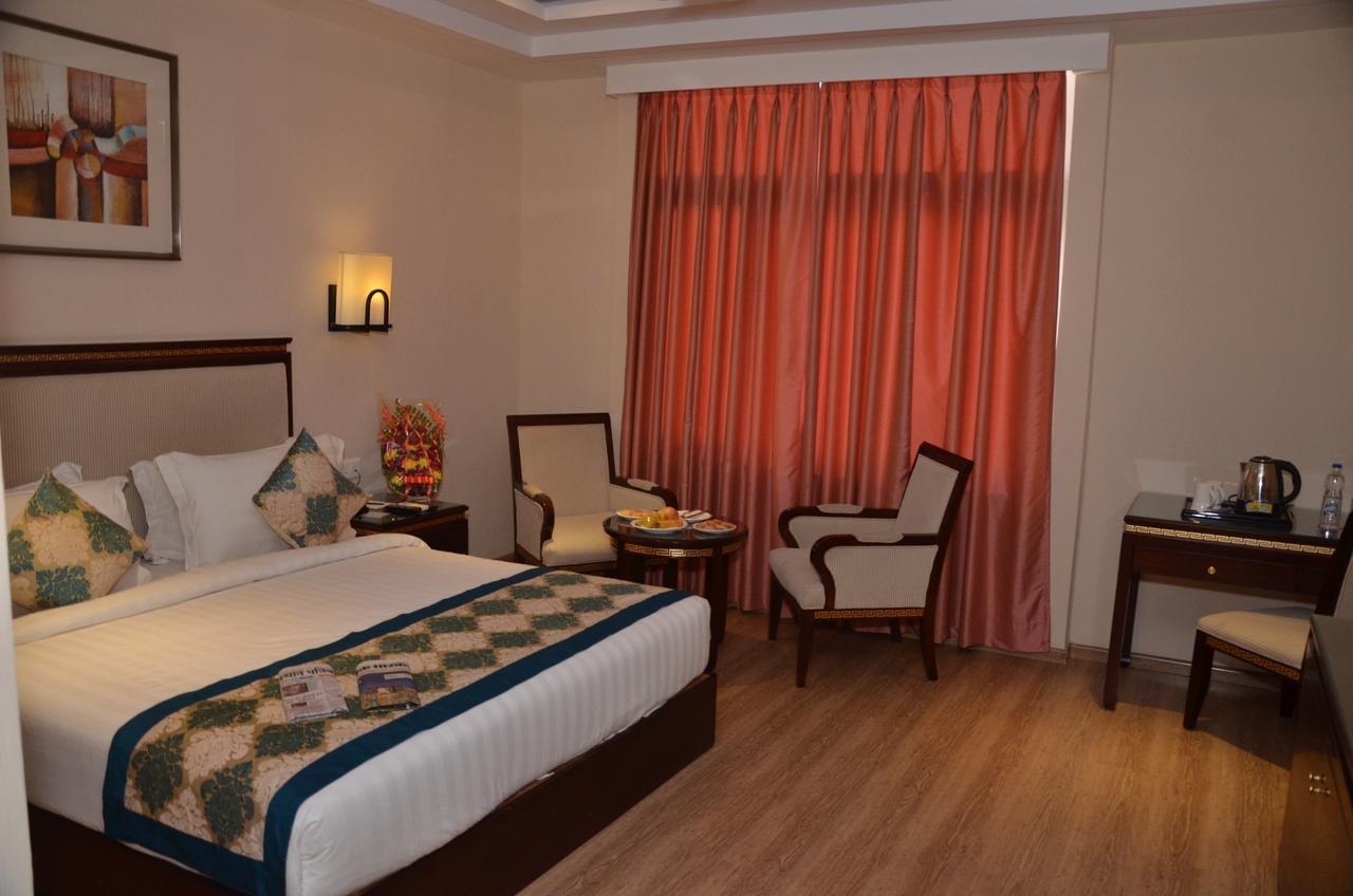 Royal Inn Nawalgarh ภายนอก รูปภาพ